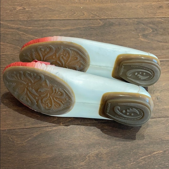 Geox  patent leather flats Sz 7.5 - Picture 6 of 7